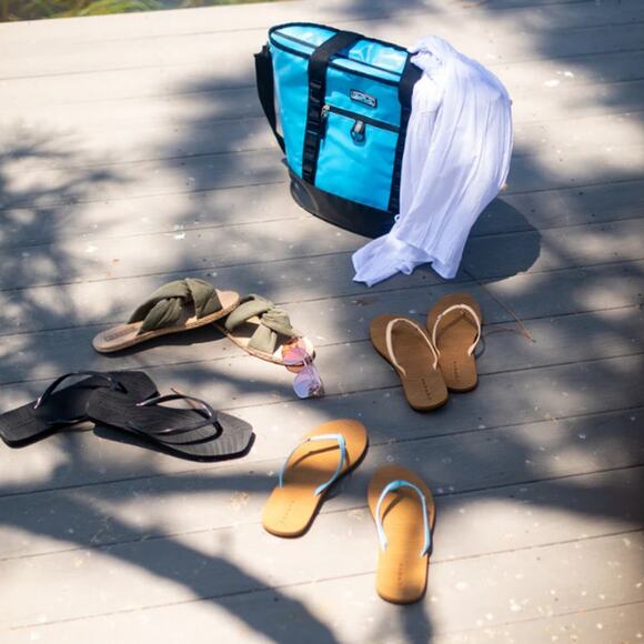 Qwave Ladies' Medallion Sandals, Blue, Size 6/7 - Picture 3 of 4